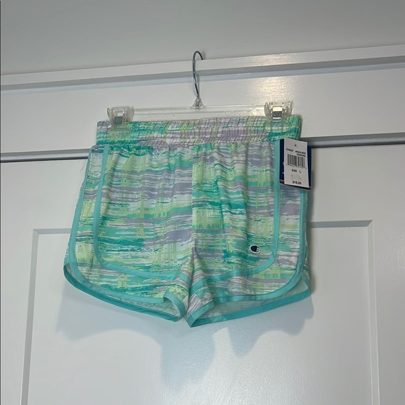 Champion Vibrant girl’s Athletic Shorts size Large. NWT! - Picture 1 of 7